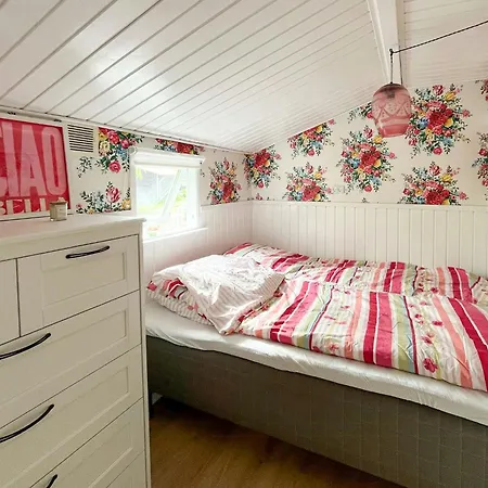 Casa vacanze In Sandersvig Delight Filled With Colours