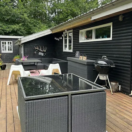 In Sandersvig Delight Filled With Colours Casa vacanze *